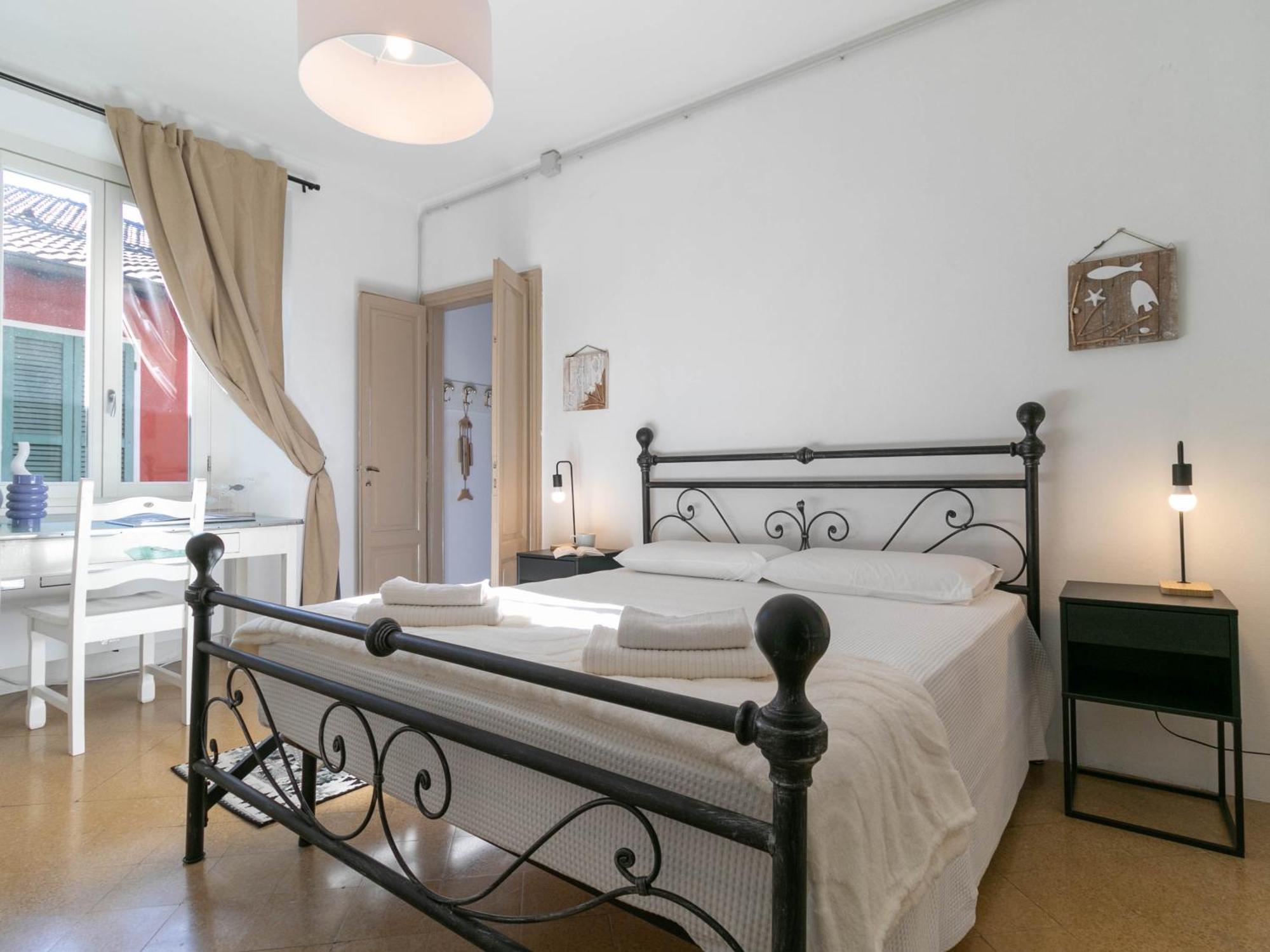 Welcomely - Casa Margherita Βαρένα Εξωτερικό φωτογραφία
